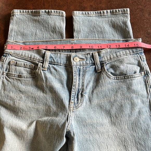 Old Navy Boyfriend Jeans, Mid Rise WOW, size 4 Petite - Picture 5 of 6